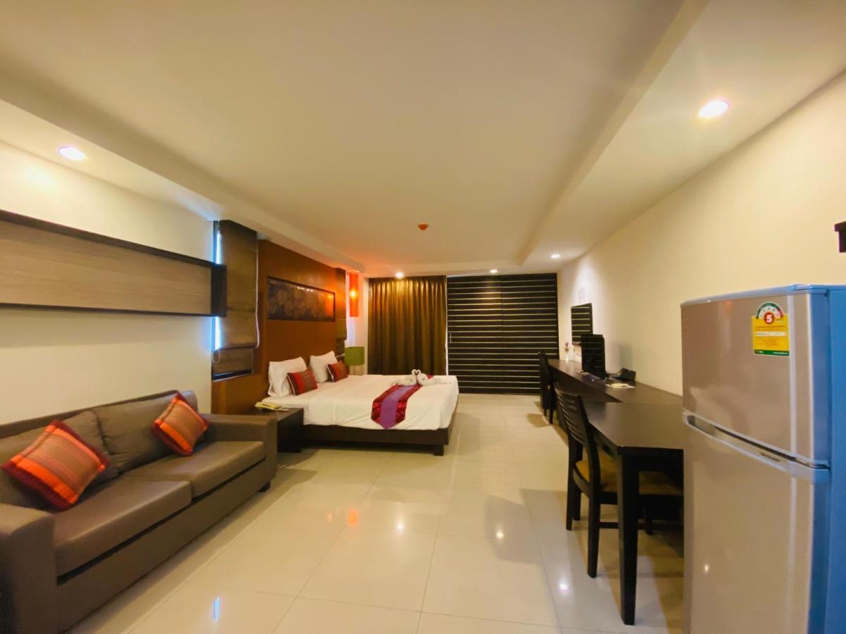 Tycoon Suite By Goad Avadhess Hospitality 1Km Walking Street Pattaya Beach Exterior foto