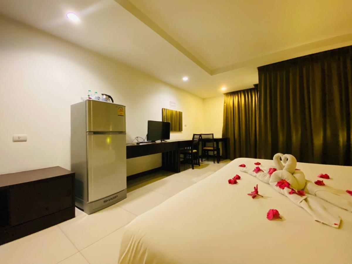 Tycoon Suite By Goad Avadhess Hospitality 1Km Walking Street Pattaya Beach Exterior foto