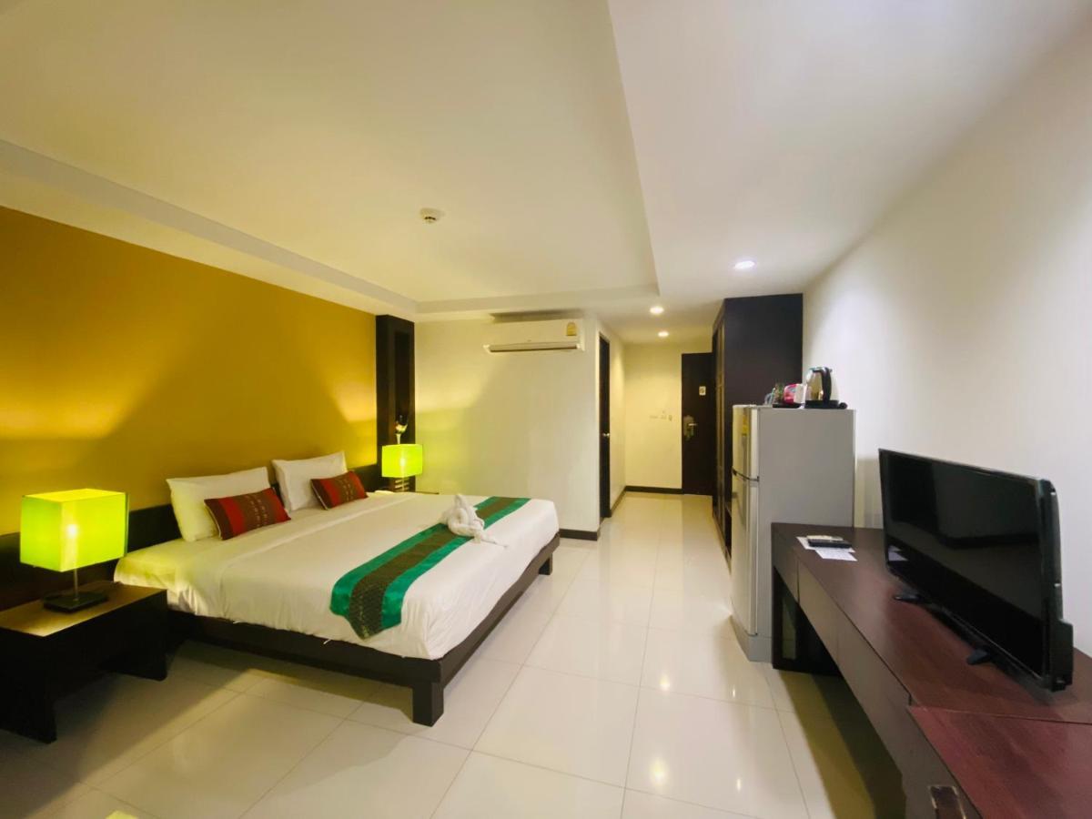 Tycoon Suite By Goad Avadhess Hospitality 1Km Walking Street Pattaya Beach Exterior foto