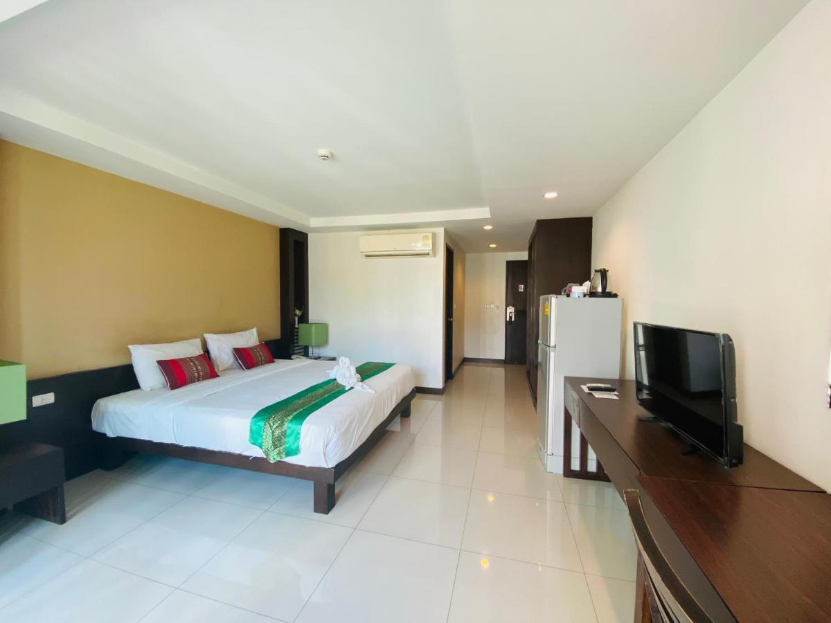 Tycoon Suite By Goad Avadhess Hospitality 1Km Walking Street Pattaya Beach Exterior foto